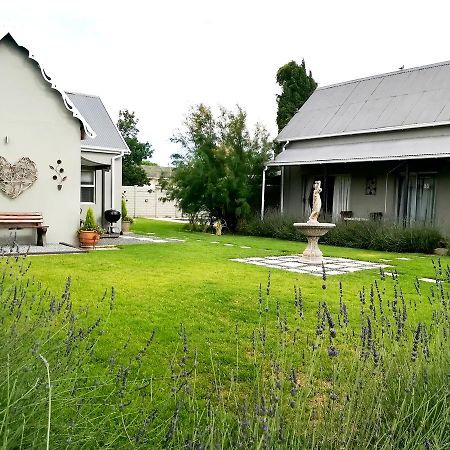 Tranquil House B&B @ 1 College Ave Куинстаун Екстериор снимка