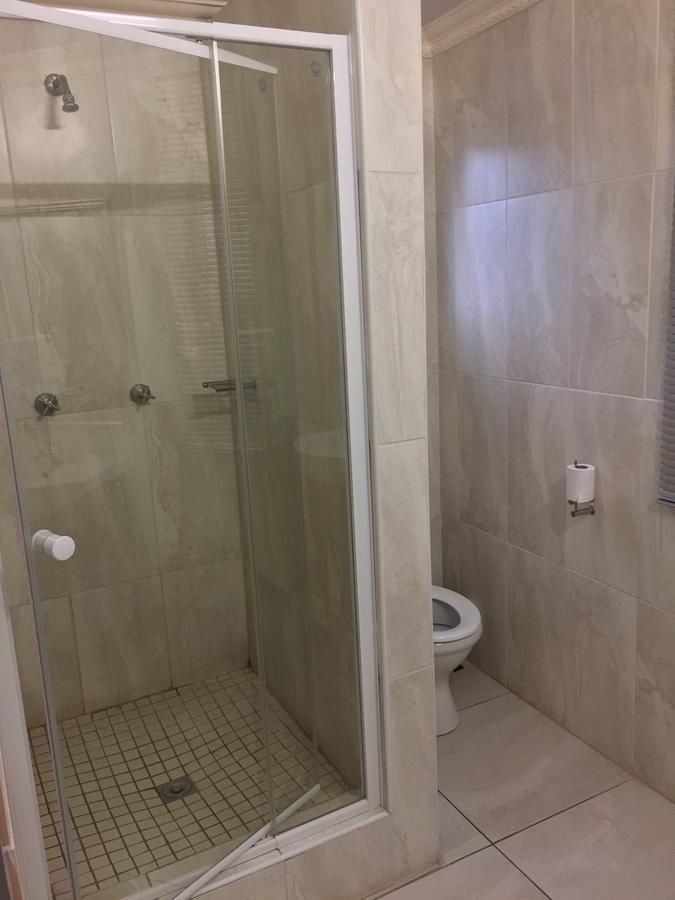Tranquil House B&B @ 1 College Ave Куинстаун Екстериор снимка
